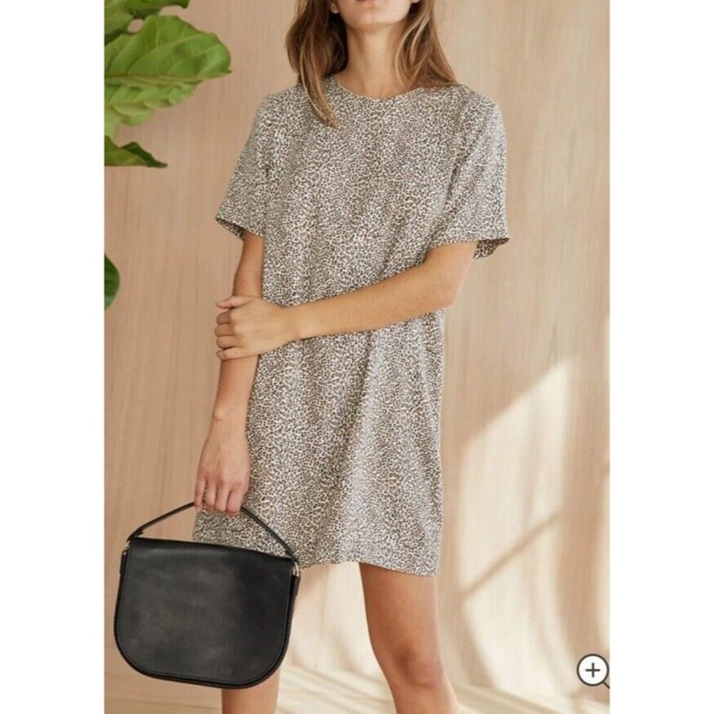 Jenni Kayne Leopard Print T-shirt Dress XS Loose Fit Short Sleeve Shift EUC